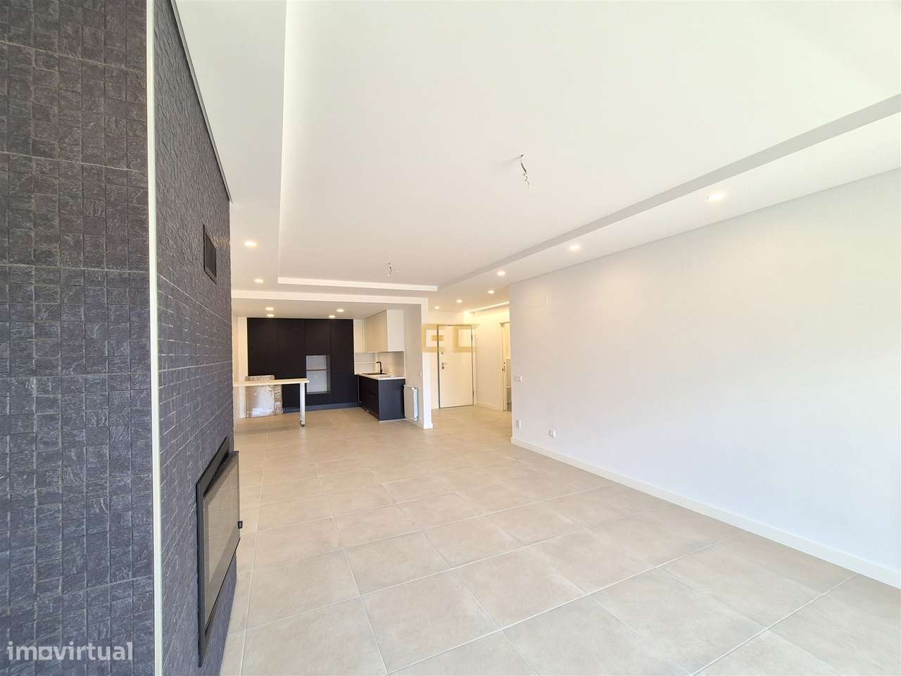 Apartamento T3 novo, com garagem, para venda na Figueira da Foz- Buarc-12