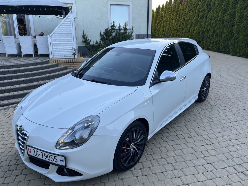 Alfa Romeo Giulietta 1.8 TBi 16V Quadrifoglio Verde 2012