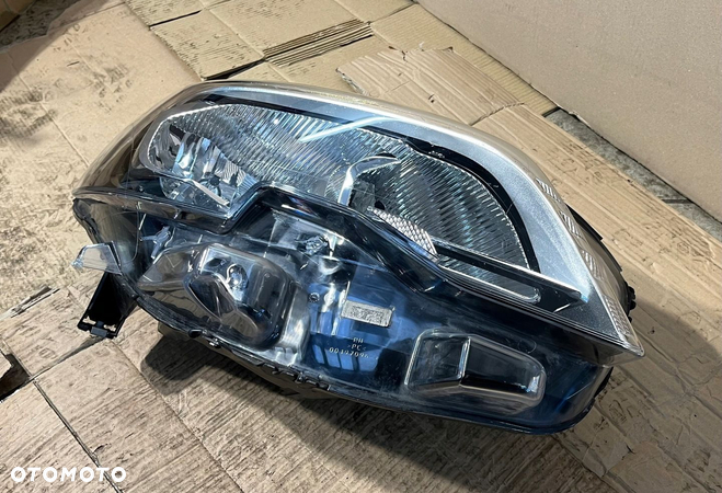 Peugeot OE 9808572680 lampa - 3