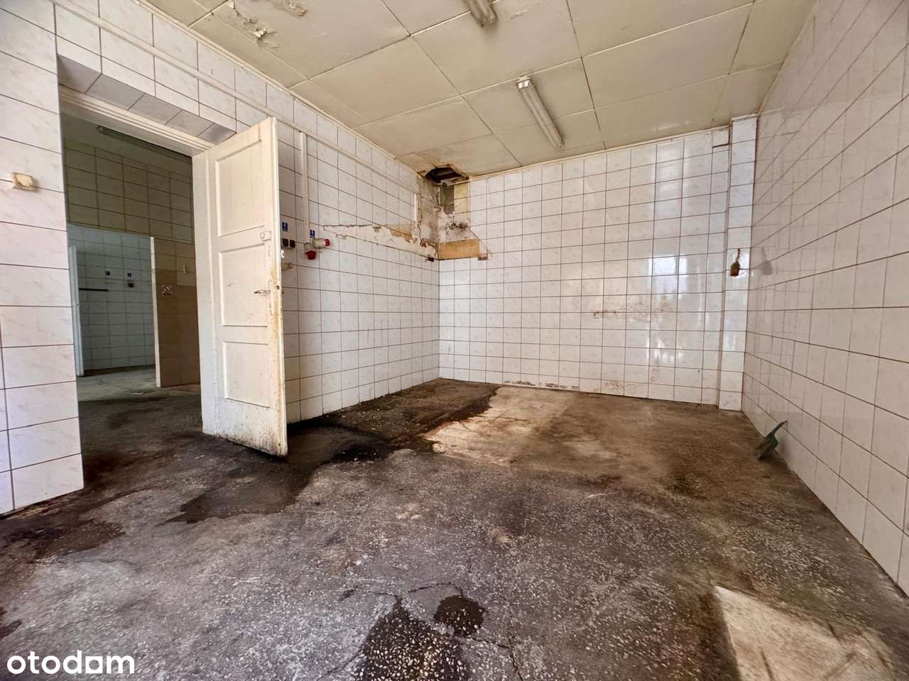 Chrzanów – budynek handlowo-usługowy, ul. 3 Maja-9