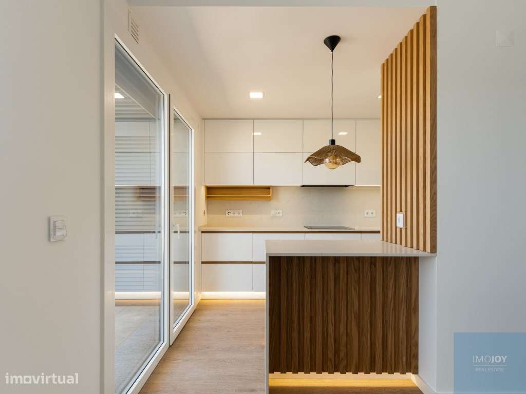 Apartamento T2 Em Construcao Em Paco De Arcos