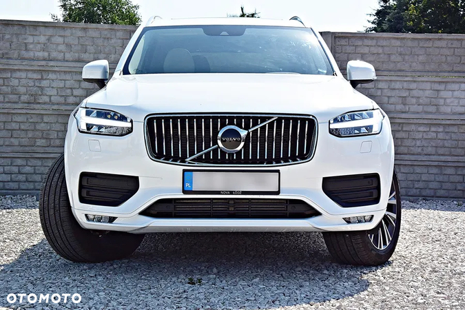 Volvo XC 90 - 3