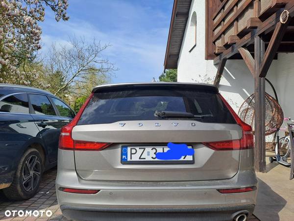 Volvo V60 D3 Geartronic Momentum - 11