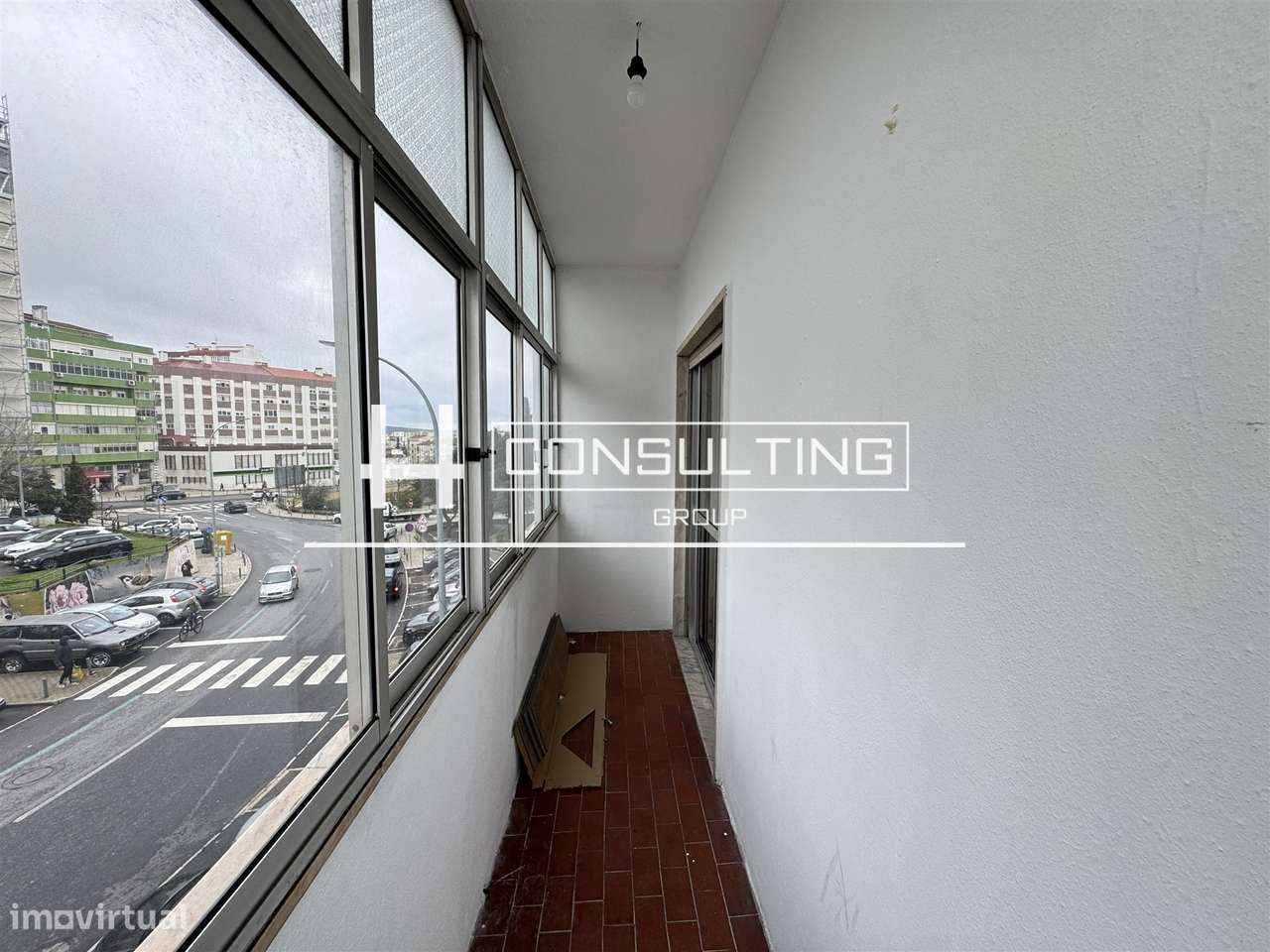 Apartamento T3 Venda em Mina de Água,Amadora-42