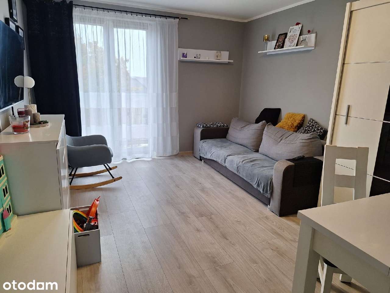 Znakomicie skomunikowane 2-pokojowe-9