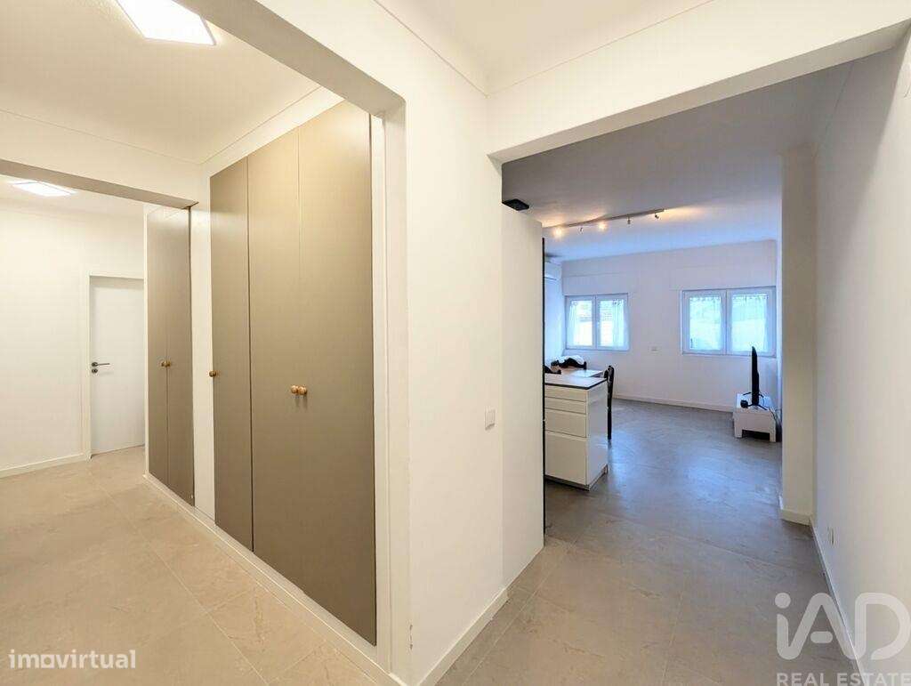 Apartamento T2 em Ferragudo de 75 m2 - Grande imagem: 3/31
