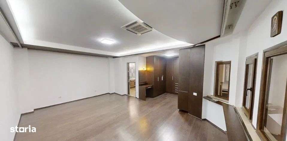 Apartament luxos spatios, centru,pet friendly, echipat + loc parcare - Imagine principală: 3/8