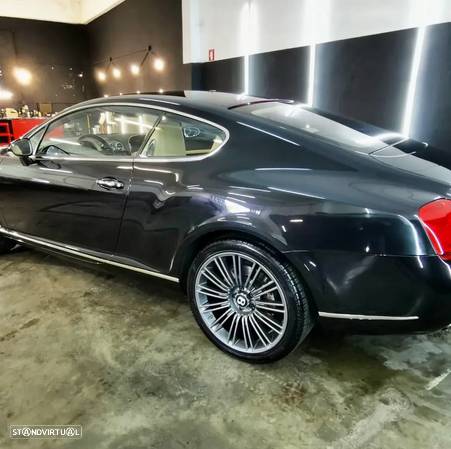 Bentley Continental GT - 5