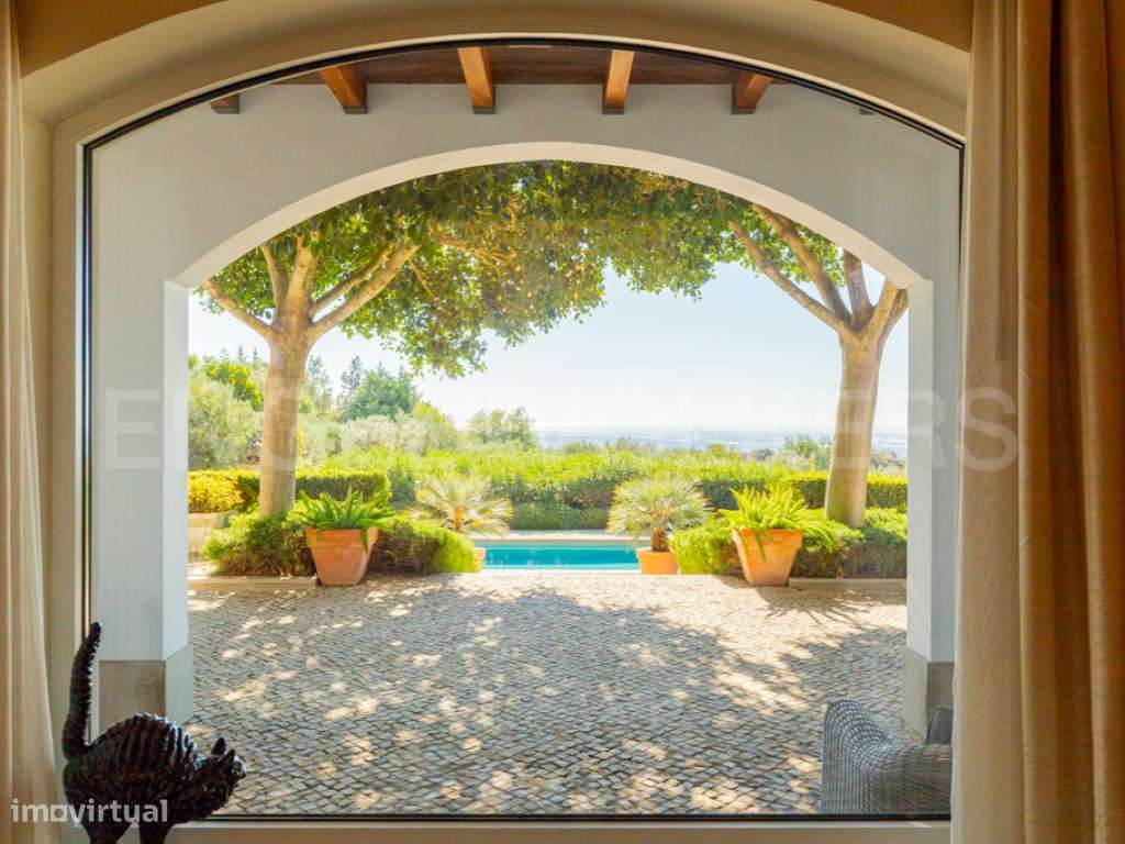 Vila Elegante com Vista Mar entre Estoi e Santa Bárbara Nexe-16