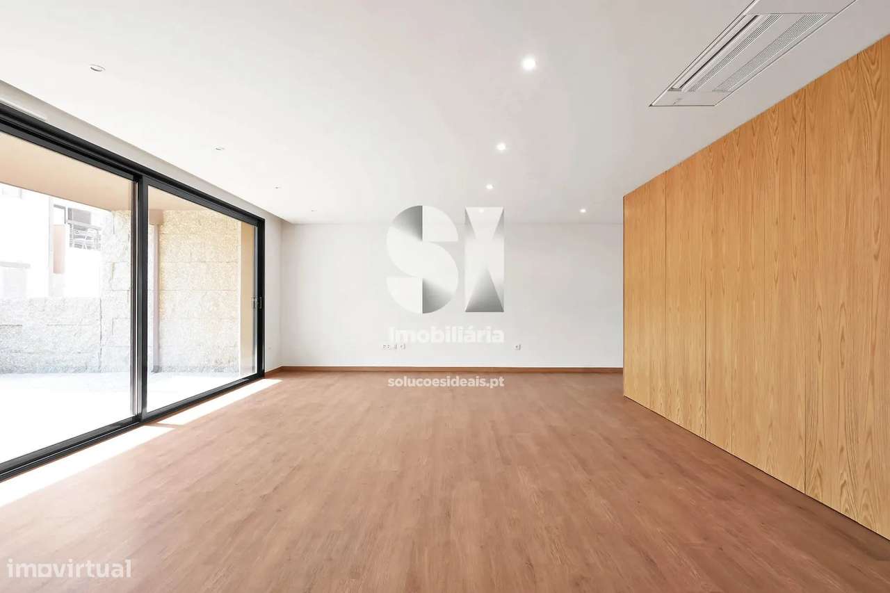 Moradia em Banda T2 - Grande imagem: 5/20