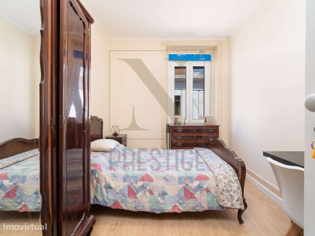 Prédio no Bairro Norton de Matos-34