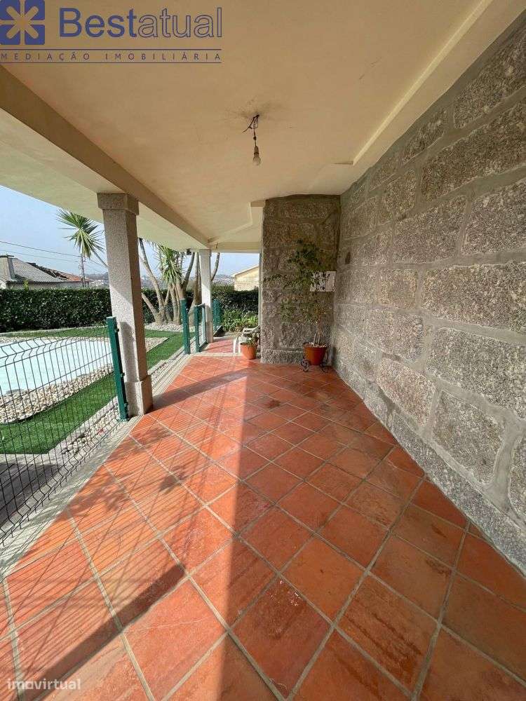 Moradia T4 Isolada - 5 min. Centro Sto. Tirso-19