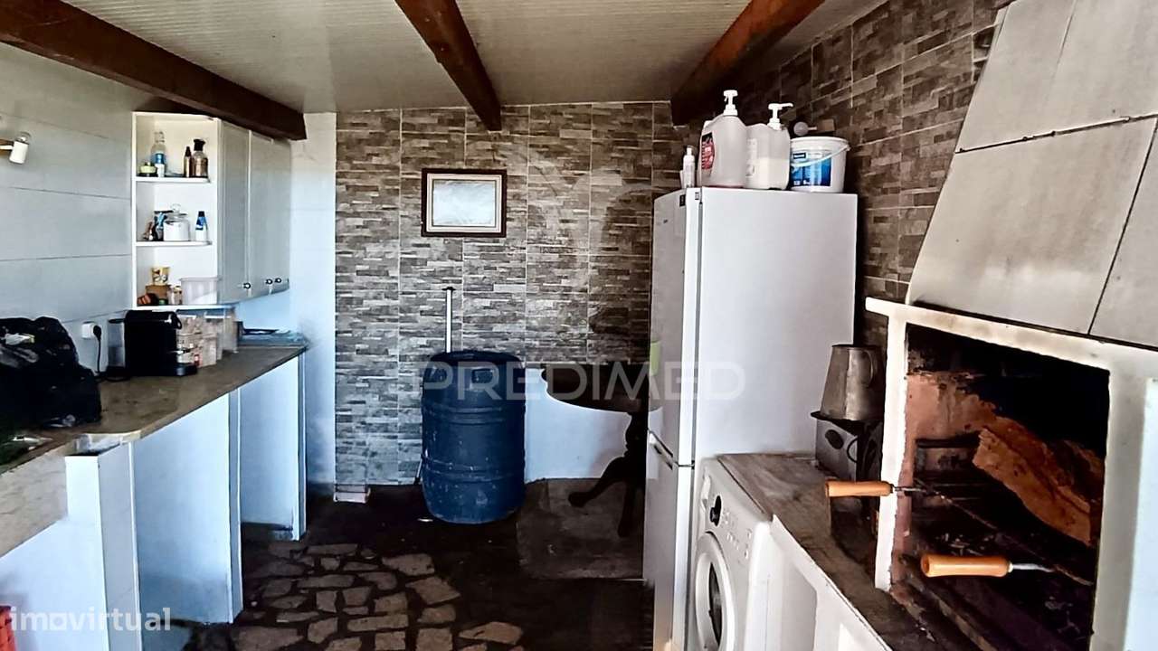 Moradia T3 + 2 com ampla área externa-15