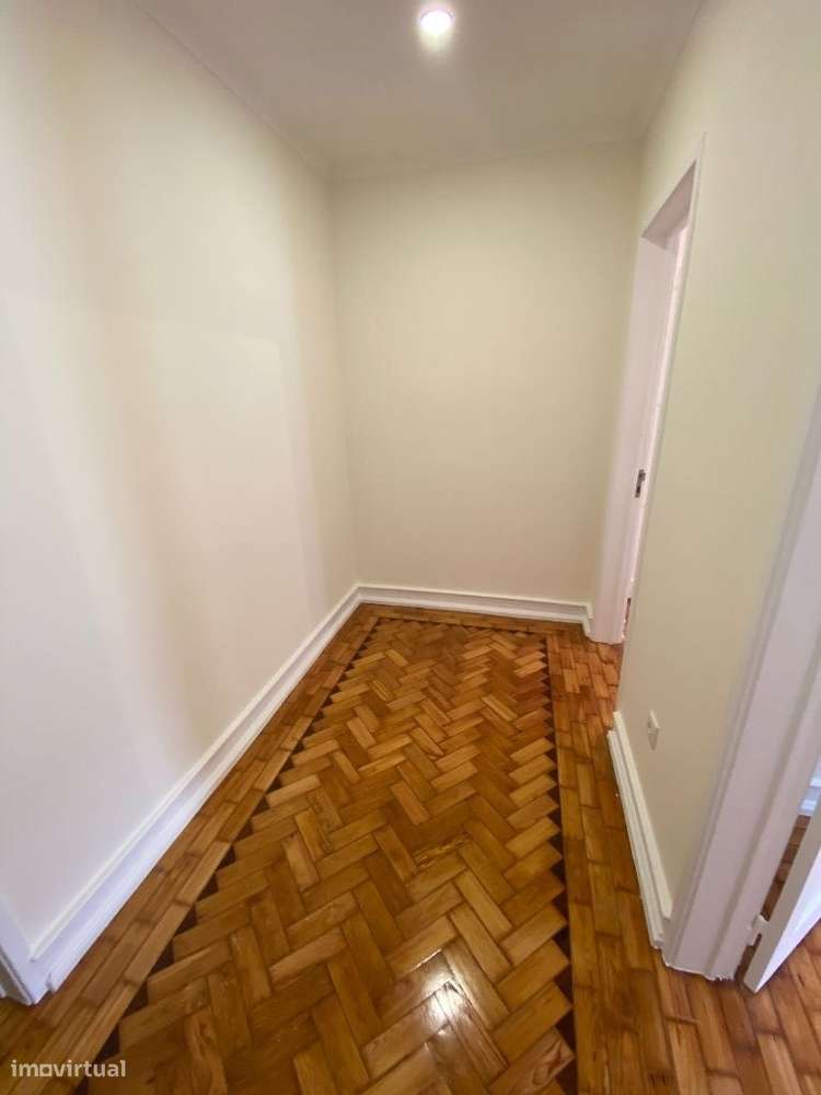 T2 com varanda na Estefania - Grande imagem: 3/12