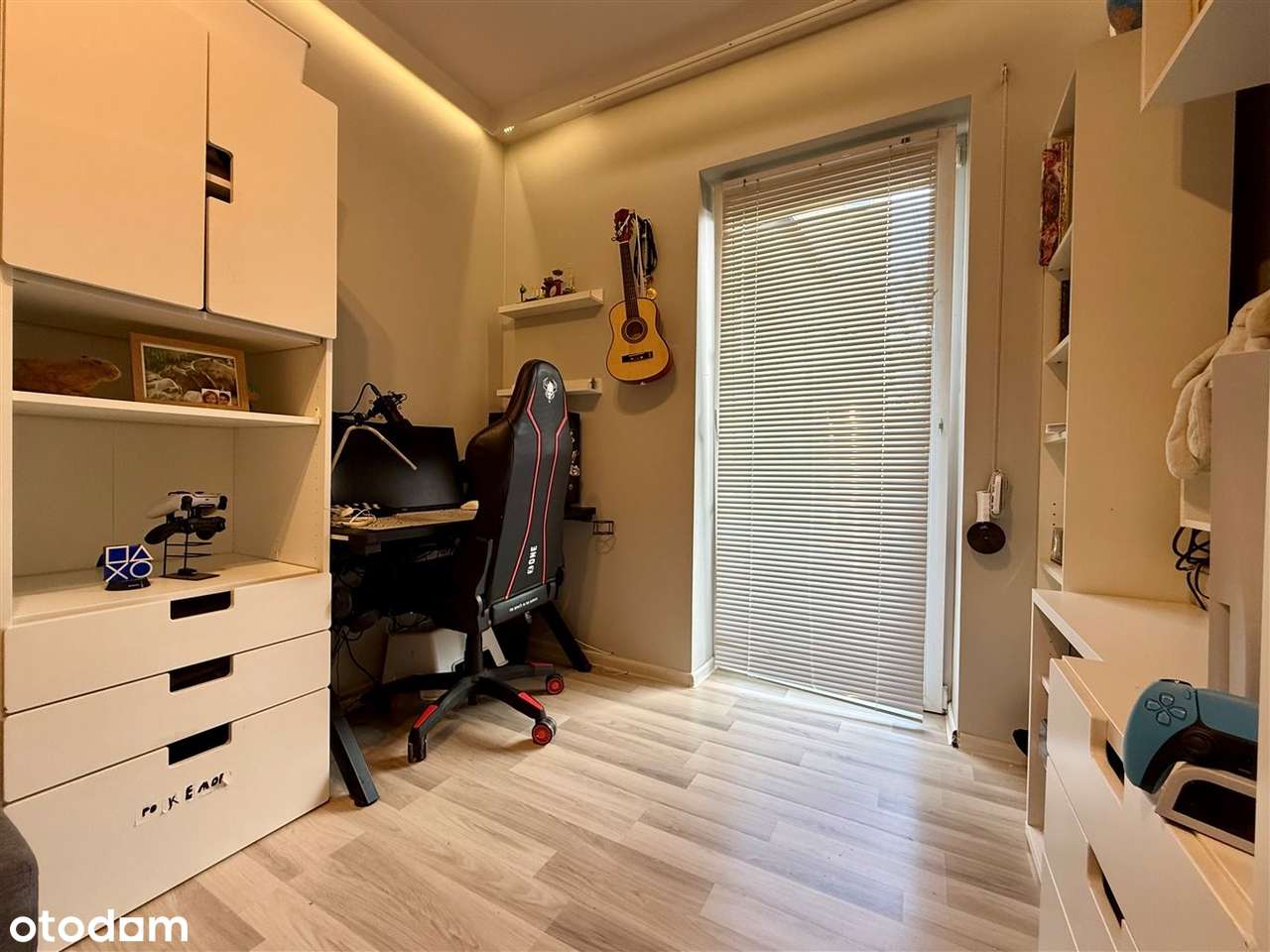 Mieszkanie 3 pokoje, garaż, 2 balkony, widok-13