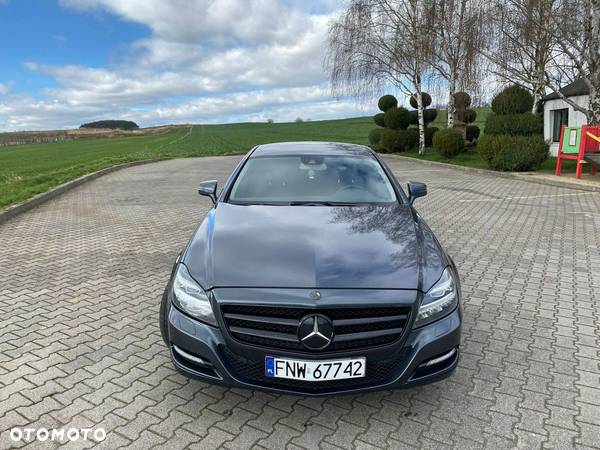 Mercedes-Benz CLS - 2