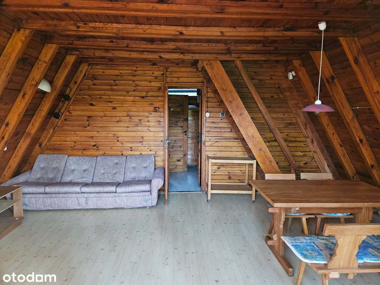 Domek letniskowy BRDA w lesie nad brzegiem jeziora-10