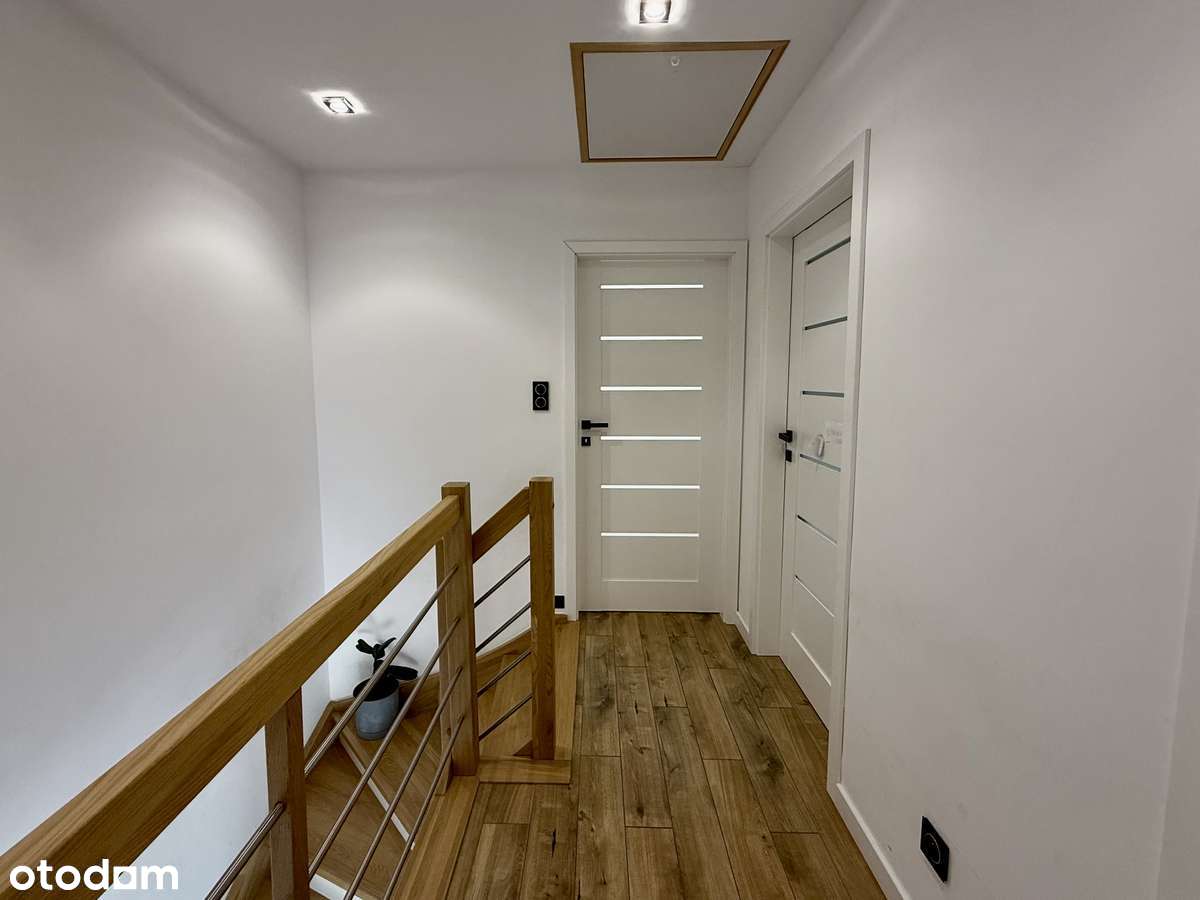 Pięknie urządzony dom w zabudowie szeregowej + działka na garaż-9