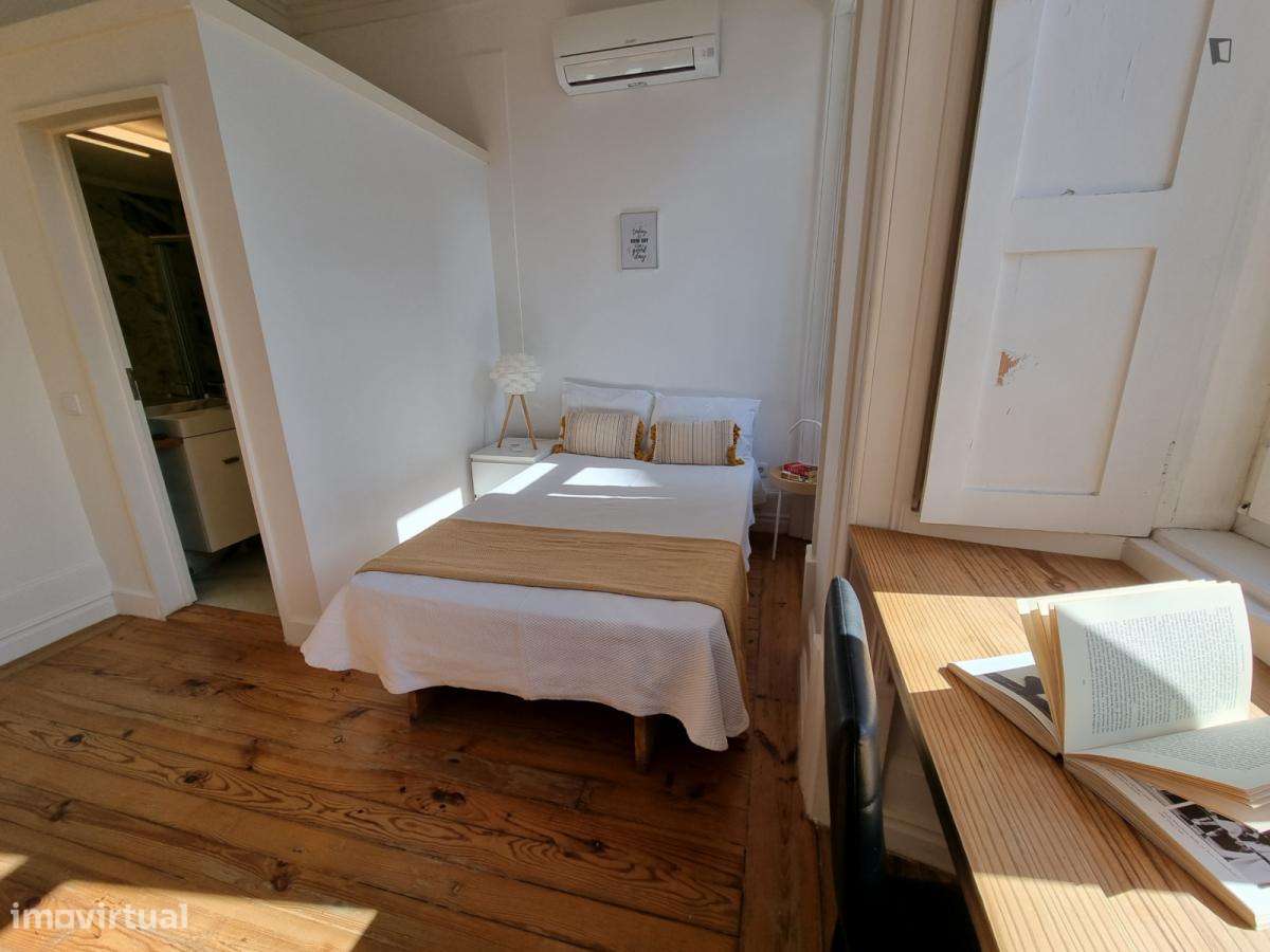 Apartamento com 3 quartos - localizado em Montes Claros Coimbra - Grande imagem: 2/7