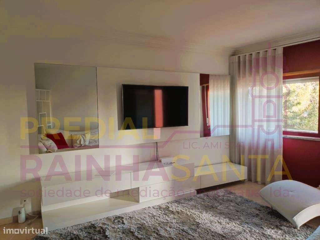 Excelente T2 parcialmente mobilado Odivelas-Lisboa - Grande imagem: 2/14