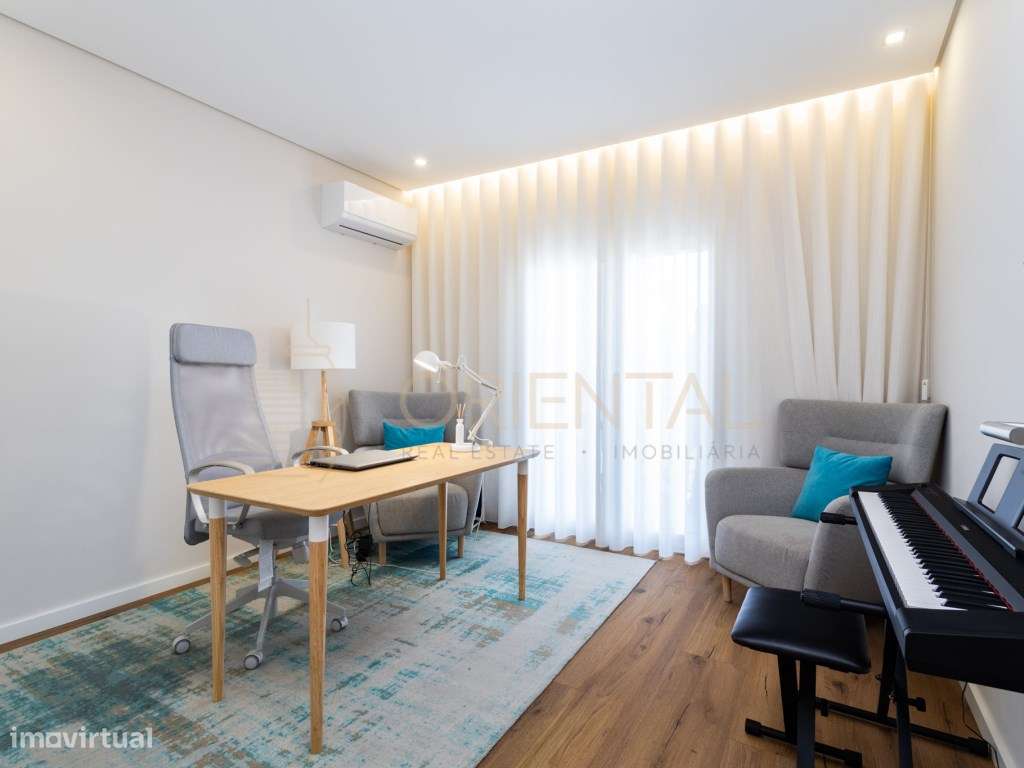 Exclusivo T4 Penthouse de Luxo com 379 m² na Póvoa de Santa Iria.-23