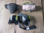 Toyota yaris II airbag,pasy,poduszki kpl. 3D - 1