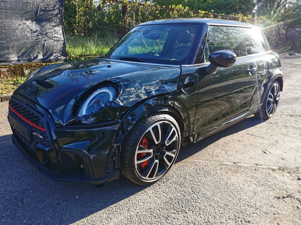 Mini John Cooper Works Essential Trim 2023