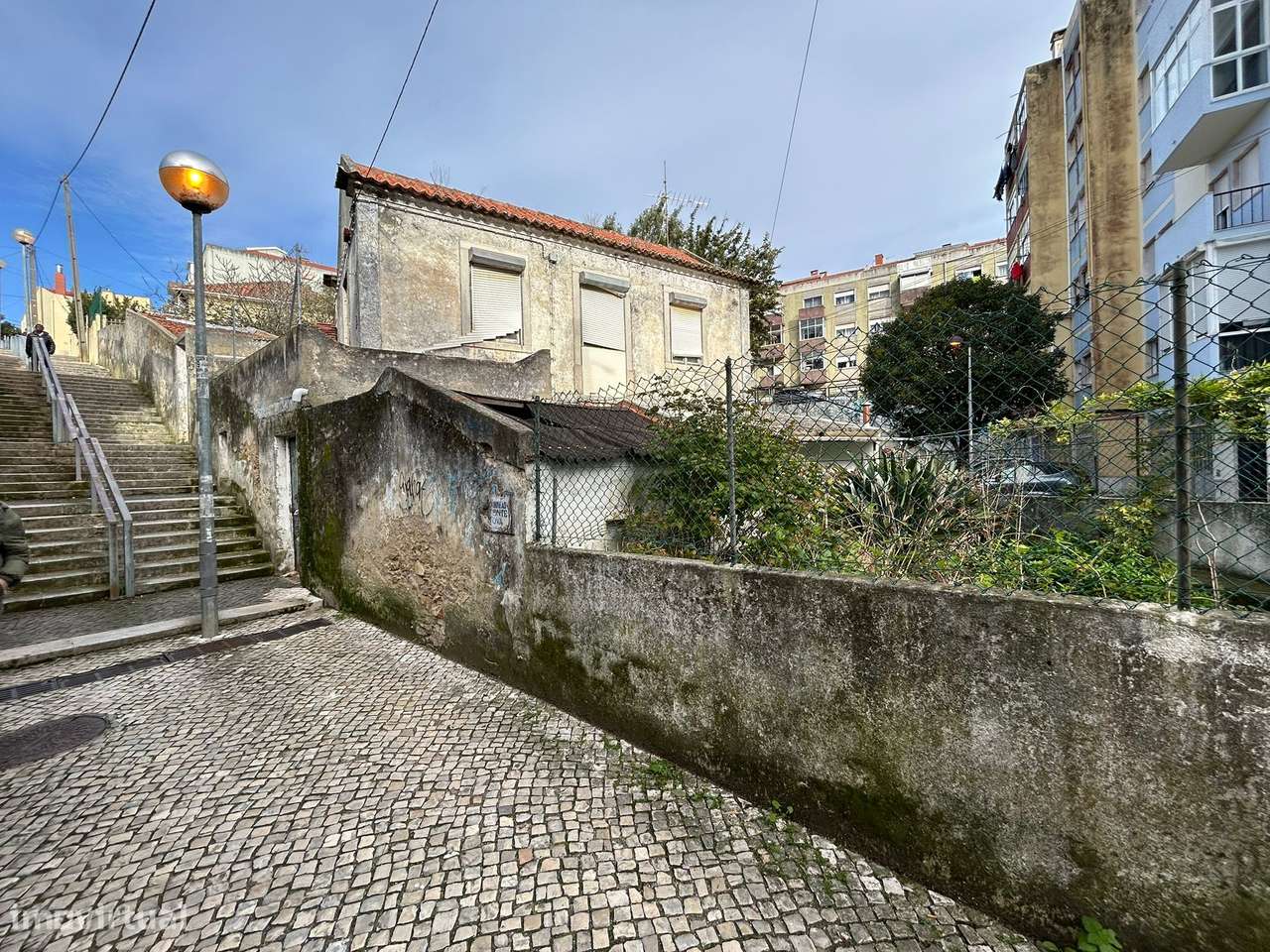 Venda Conjunta – Dois Terrenos no Centro de Agualva-Cacém-9