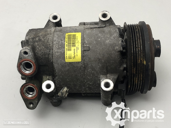 Compressor de ar condicionado Usado FORD FOCUS II 1.6 TDCi | 01.05 - 09.12 REF.... - 3