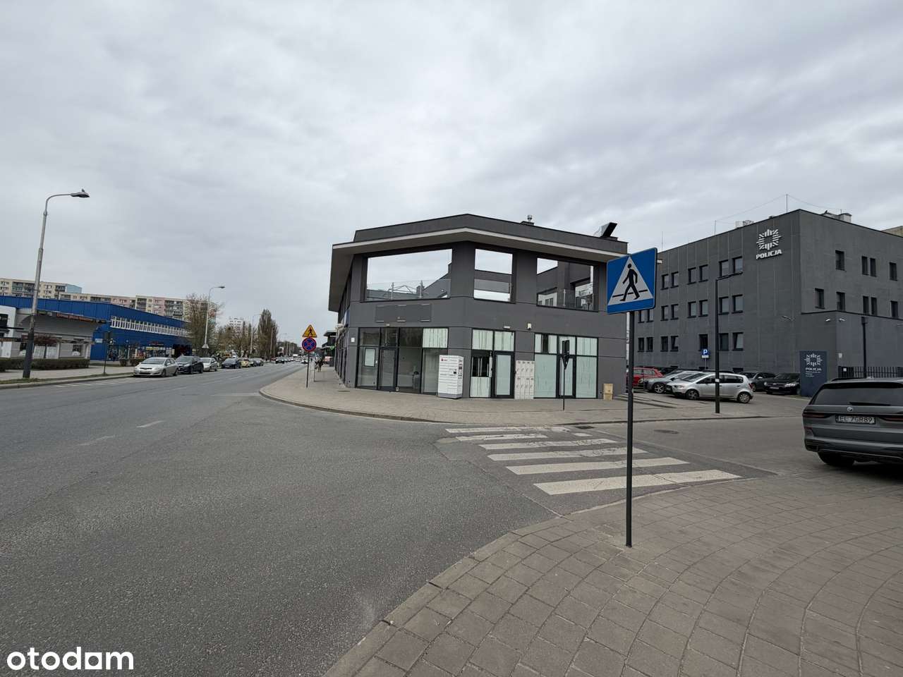 Lokal usługowy do wynajęcia w centrum dzielnicy Polesie w Łodzi - View 2