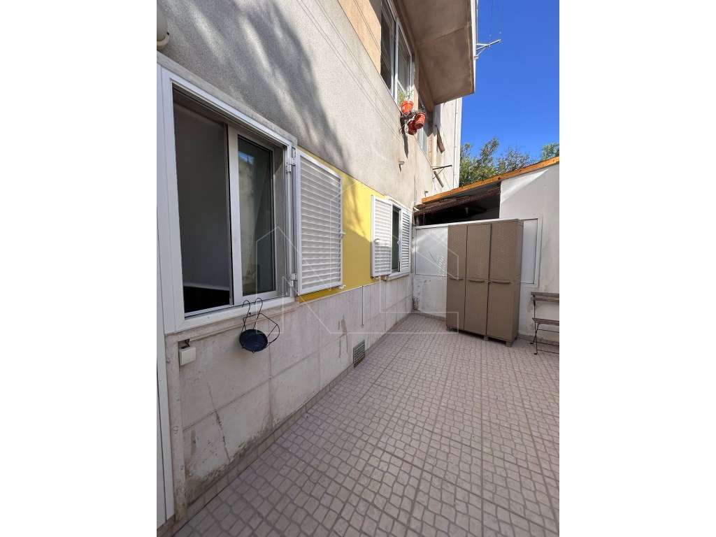 Apartamento T2 - Lisboa-10