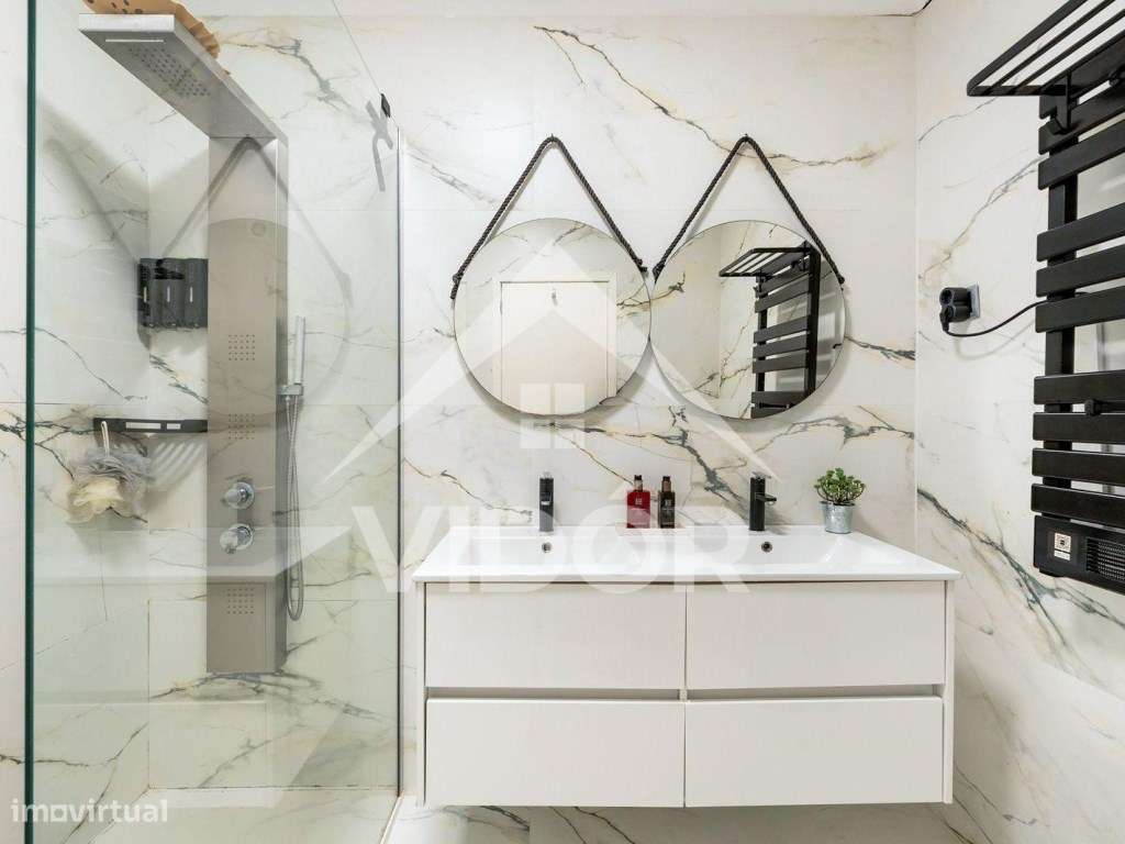 T2 com 130 m² | 105 m² de Área Privativa + Garagem e Arrumos-12