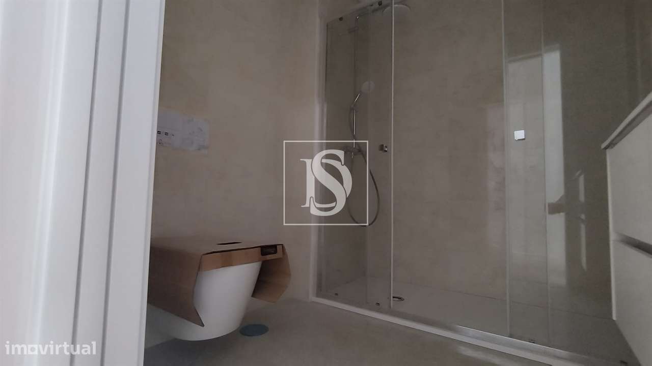 Apartamento T2 Venda em Esgueira,Aveiro-32