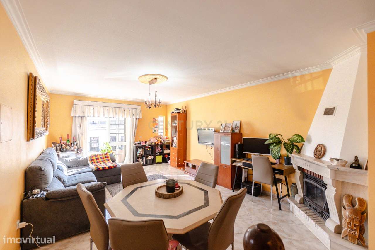 Moradia T3 com garagem na Quinta do Conde - Grande imagem: 4/38