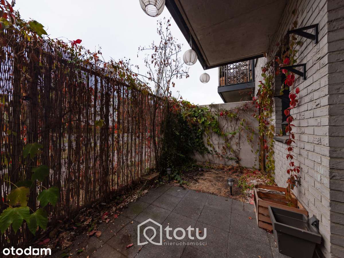 Przytulne mieszkanie z ogródkiem! Garaż, Komórka!-14