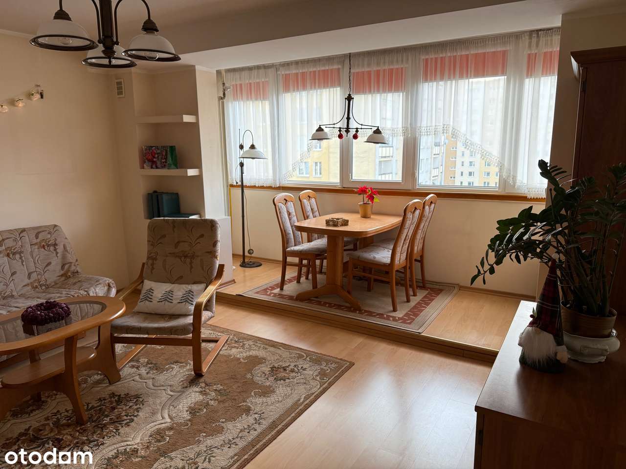 Komfortowe 3 pokoje z dużym salonem i świetnym układem + piwnica-5