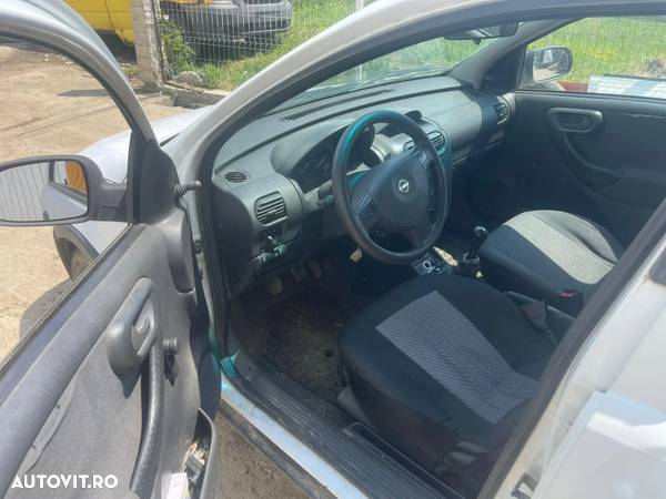 Dezmembrari Opel Corsa C 2003  1.2 Benzina - 5