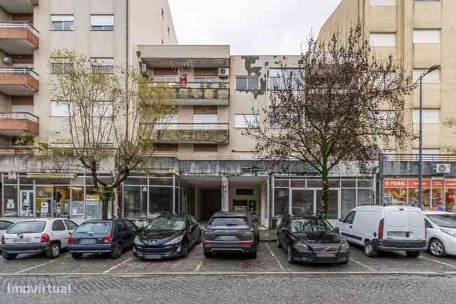 Apartamento T3 no centro de Amares-17