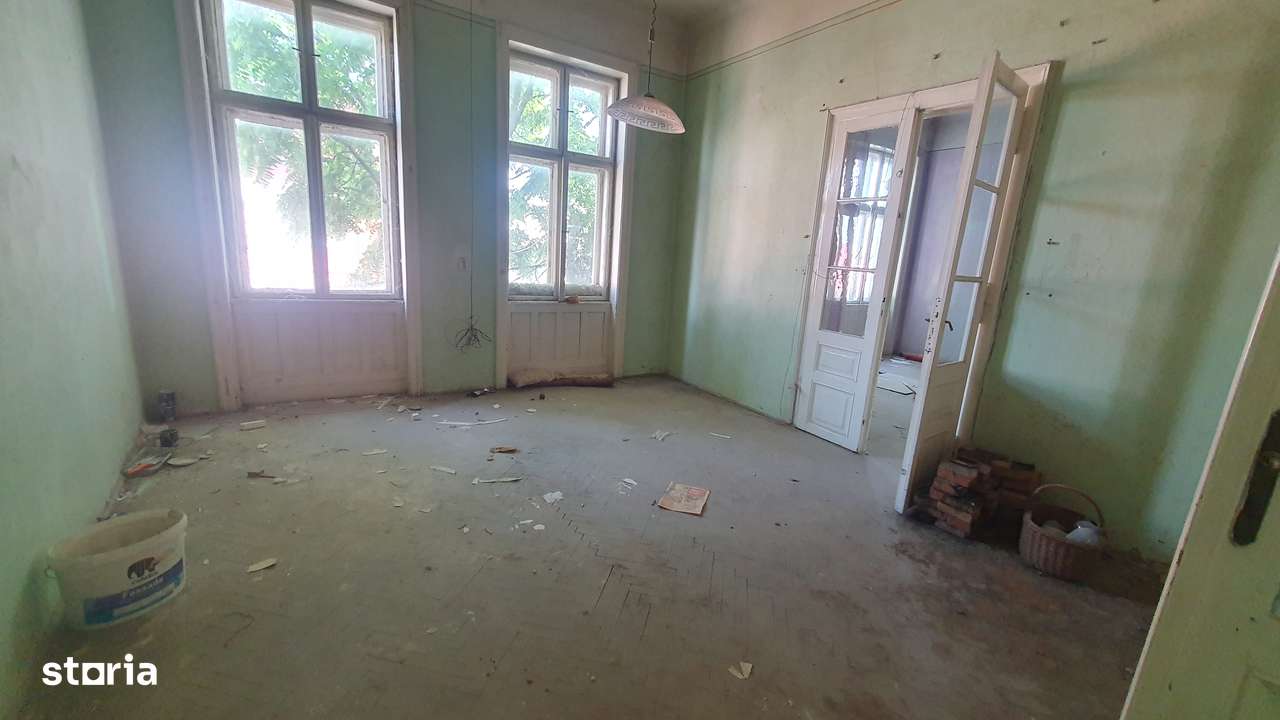 Vand apartament 5 camere zona Centrala - ID : RH-40460-property - Imagine principală: 2/17