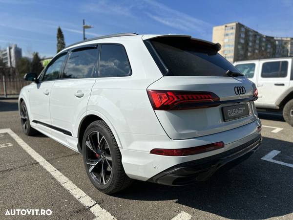 Audi Q7 - 5