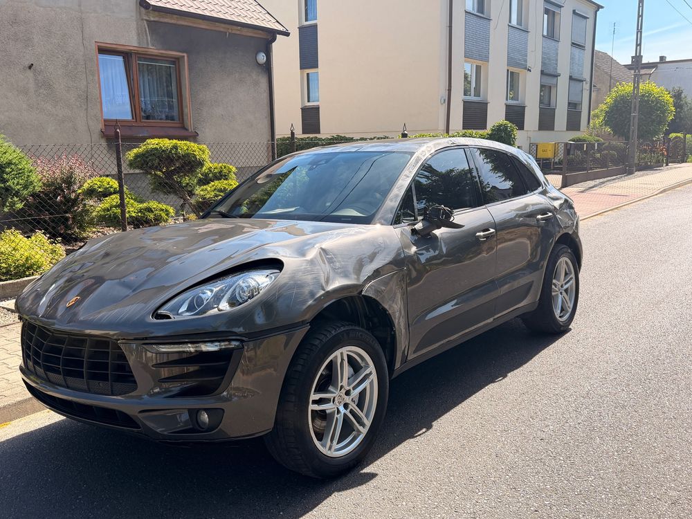 Porsche Macan I S PDK 2014