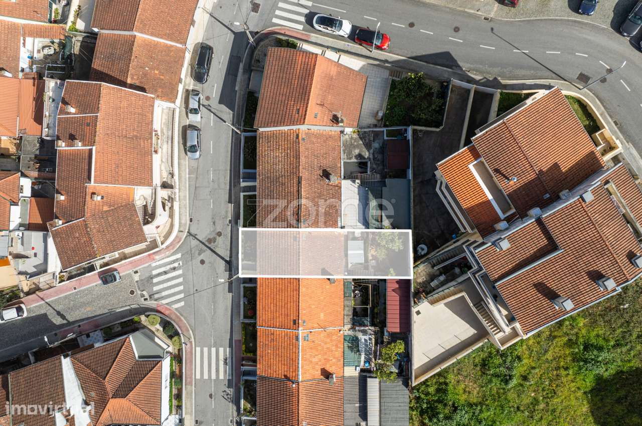 Moradia Térrea T2, Baguim do Monte, Com Inquilinos - Grande imagem: 4/9