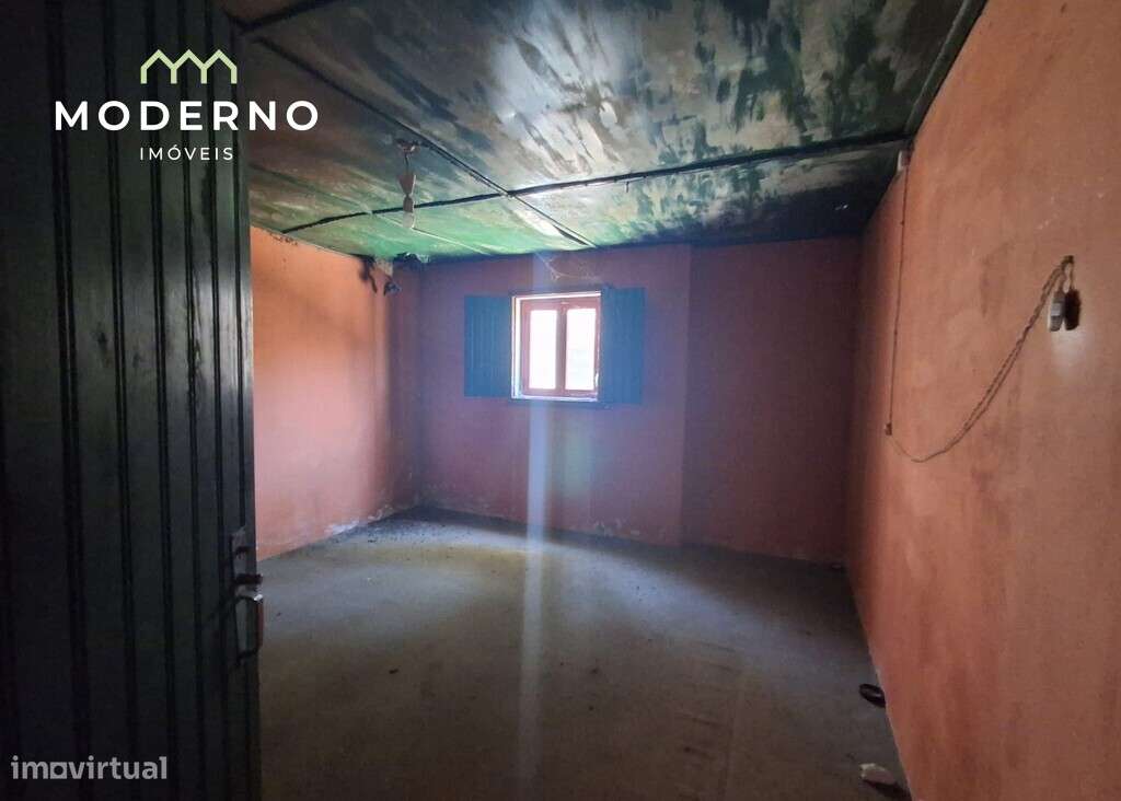 Moradia para recuperar – Guia, Pombal-17