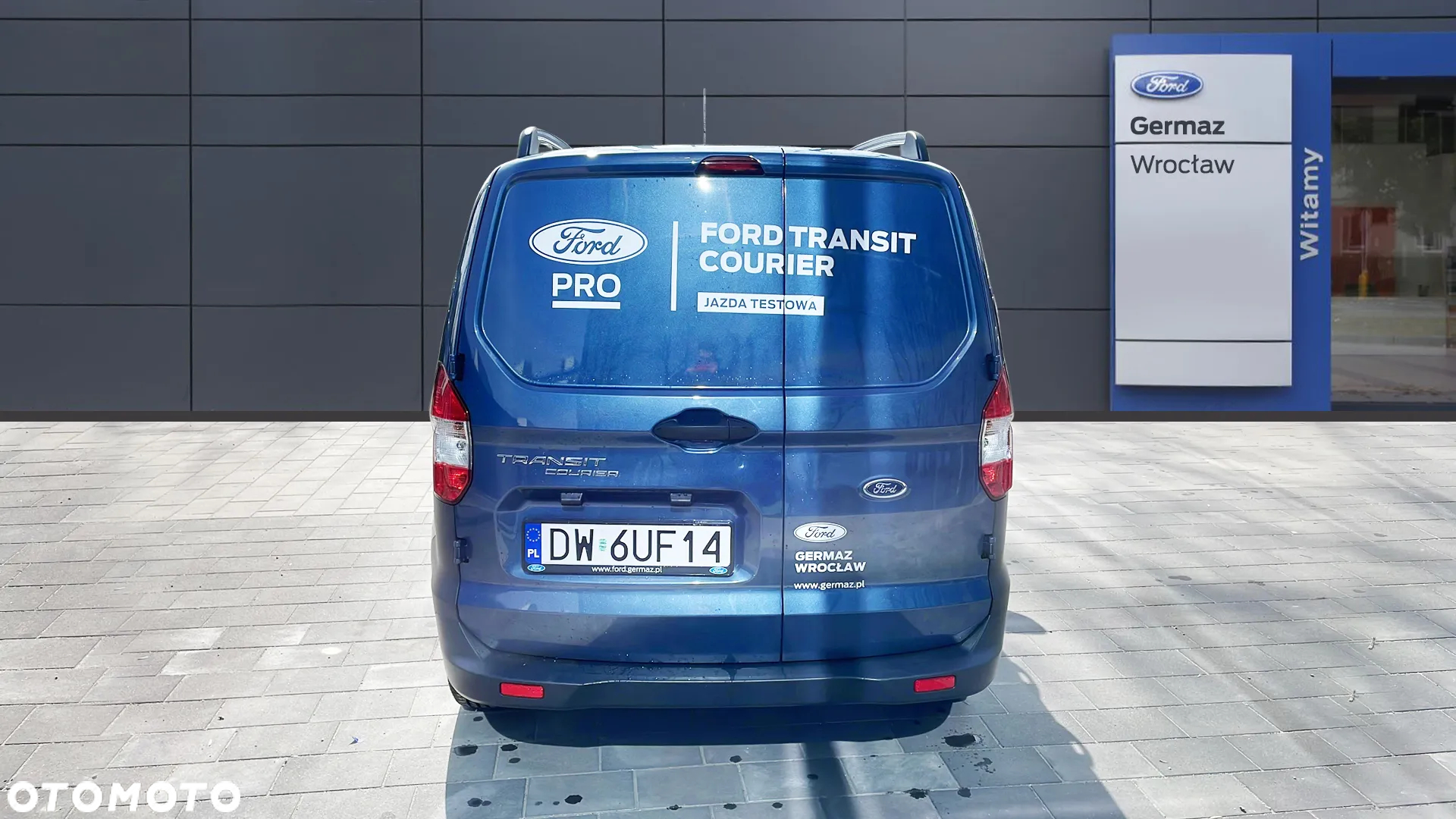 Ford Transit Courier - 4