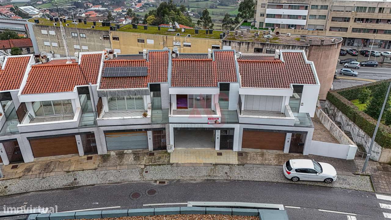 Moradia em Banda T3 em Mesão Frio – Zona Premium de Guimarães-28