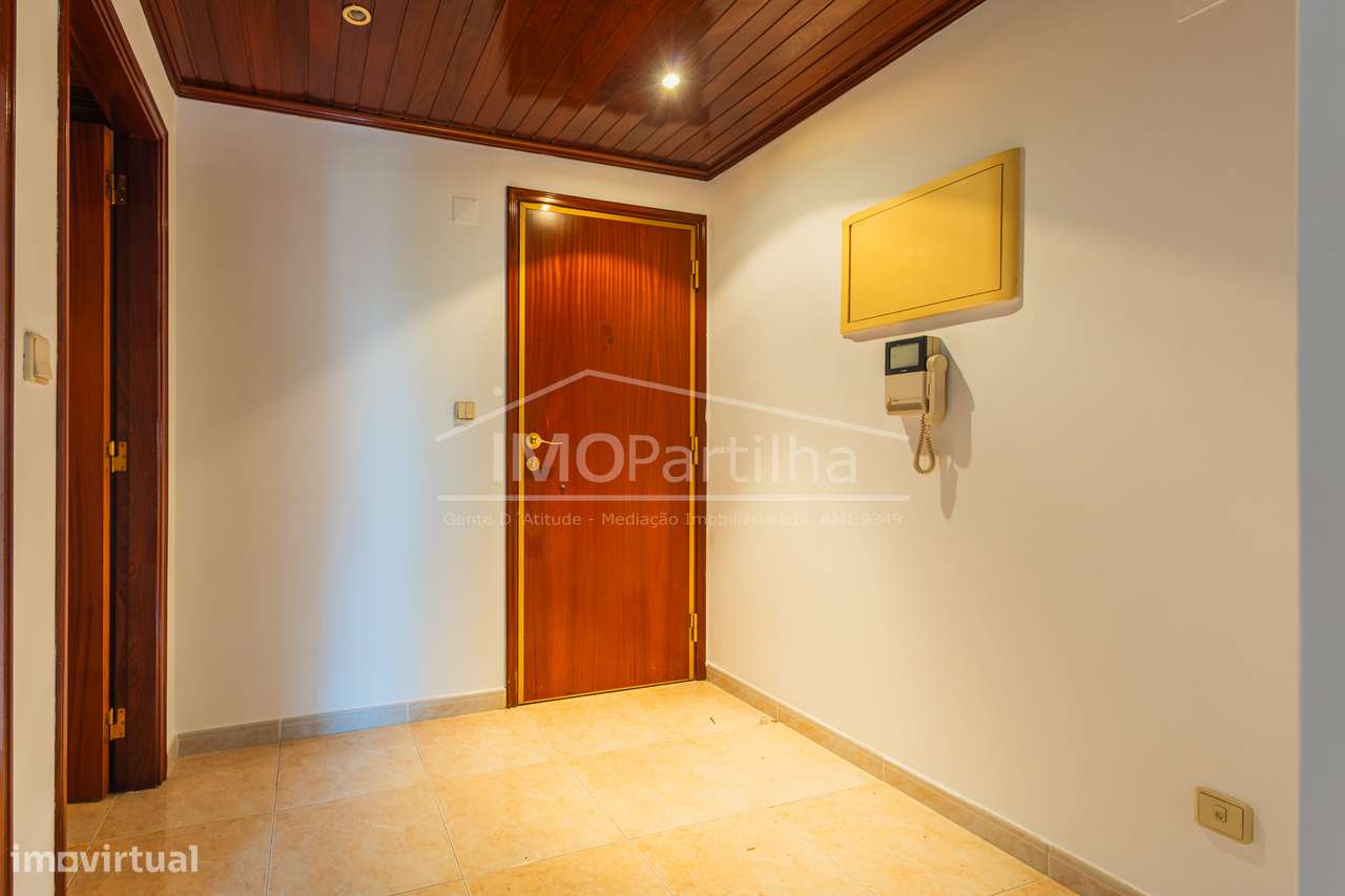 T1 em São Marcos a 12 minutos da praia vende-se-20