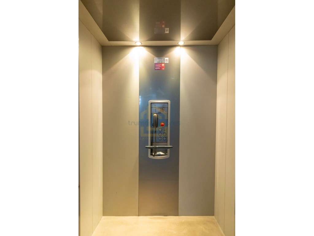 Prédio Estúdio comercial triplex a 300mt da praia caxinas vila do c... - Grande imagem: 5/14