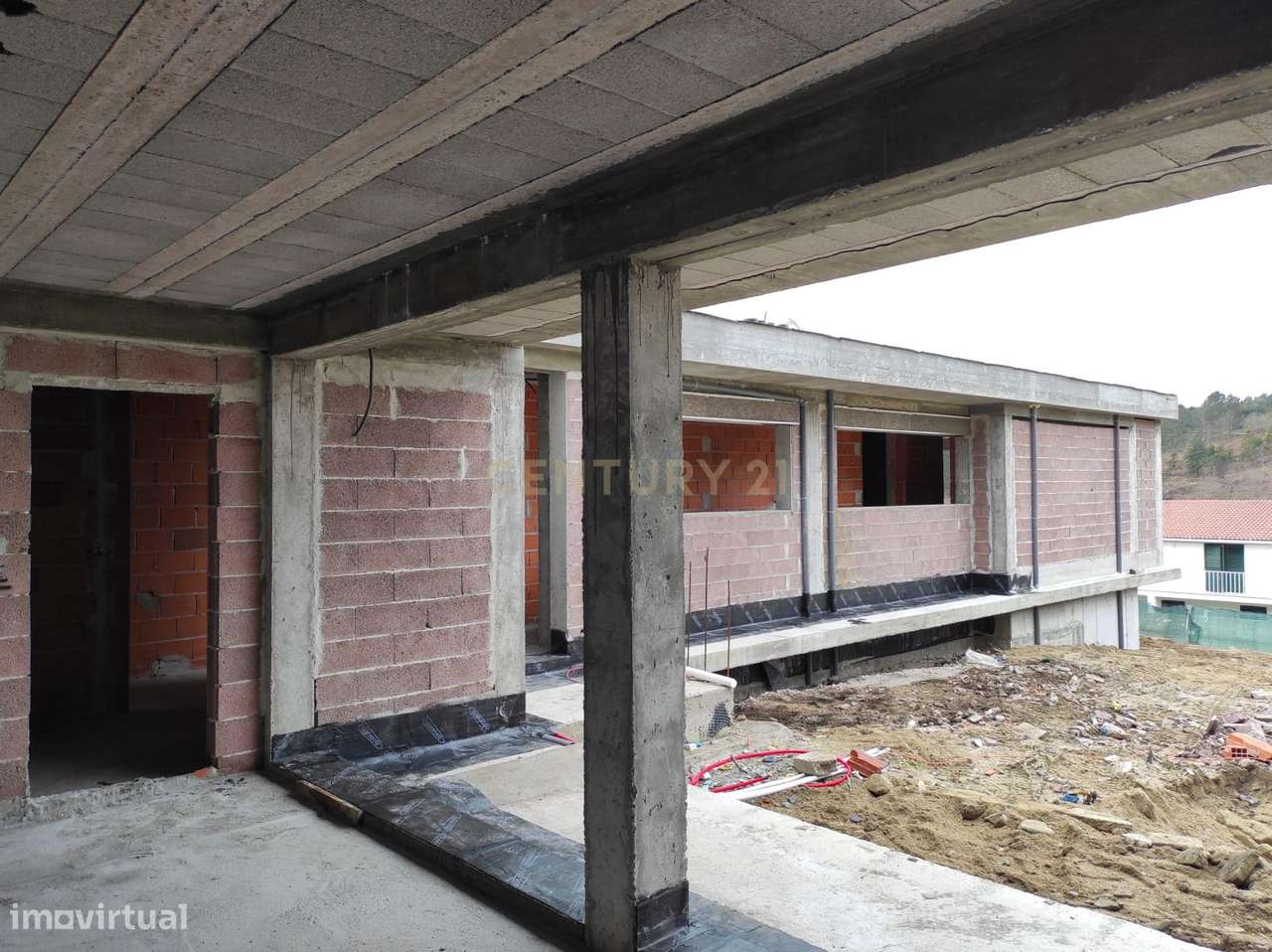 Moradia isolada de tipologia T3 em Soutulho. - Grande imagem: 5/14