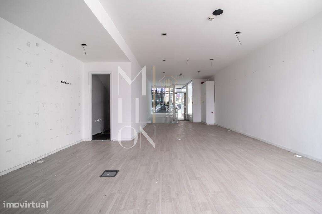 Prédio no centro Histórico do Porto com projeto aprovado - Grande imagem: 2/45