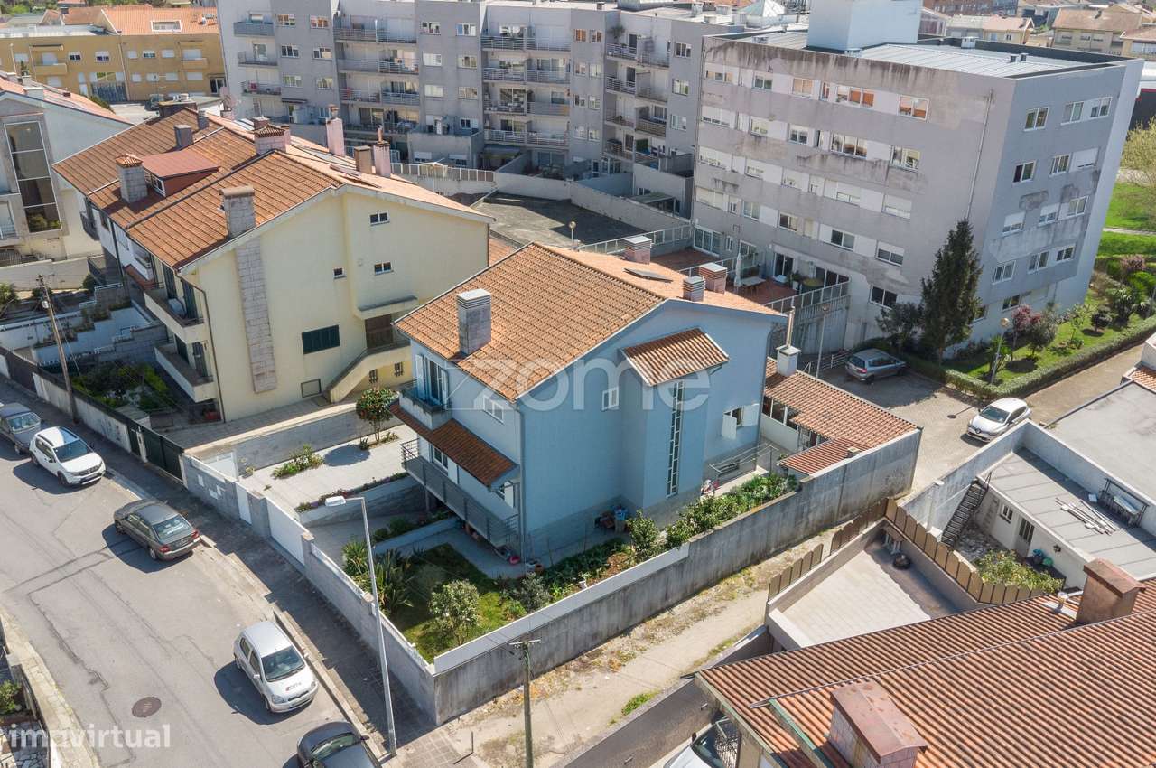 Moradia T4 individual em Custóias - Grande imagem: 5/57